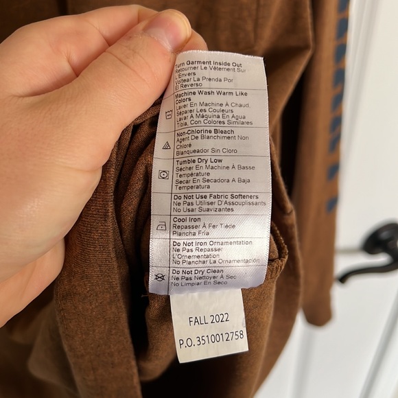 Carhartt Men’s Loose Fit Logo Long Sleeve. - Picture 11 of 11